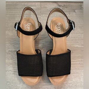 ❤️New ‘Franco Sarto’ lightweight black wedges~Size 7.5